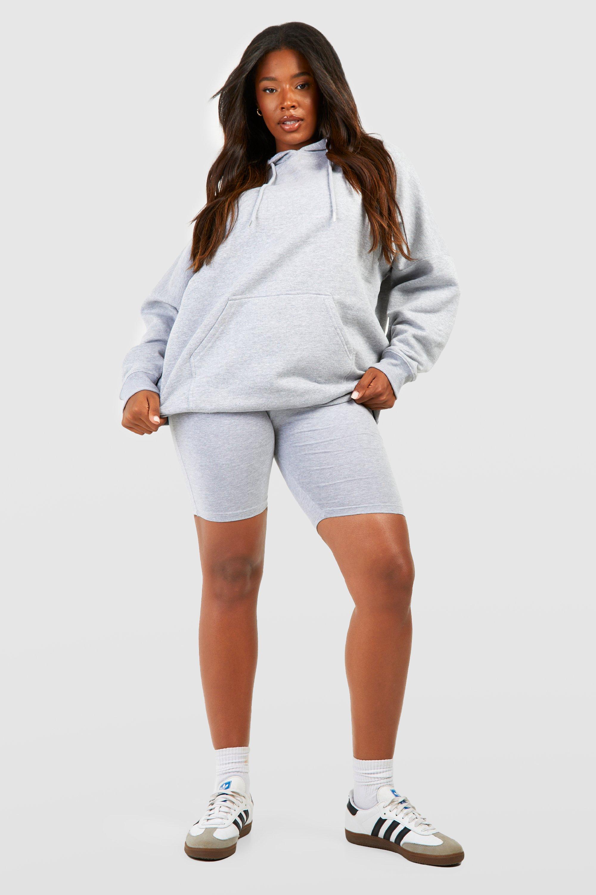 Oversized hoodie best sale and cycling shorts